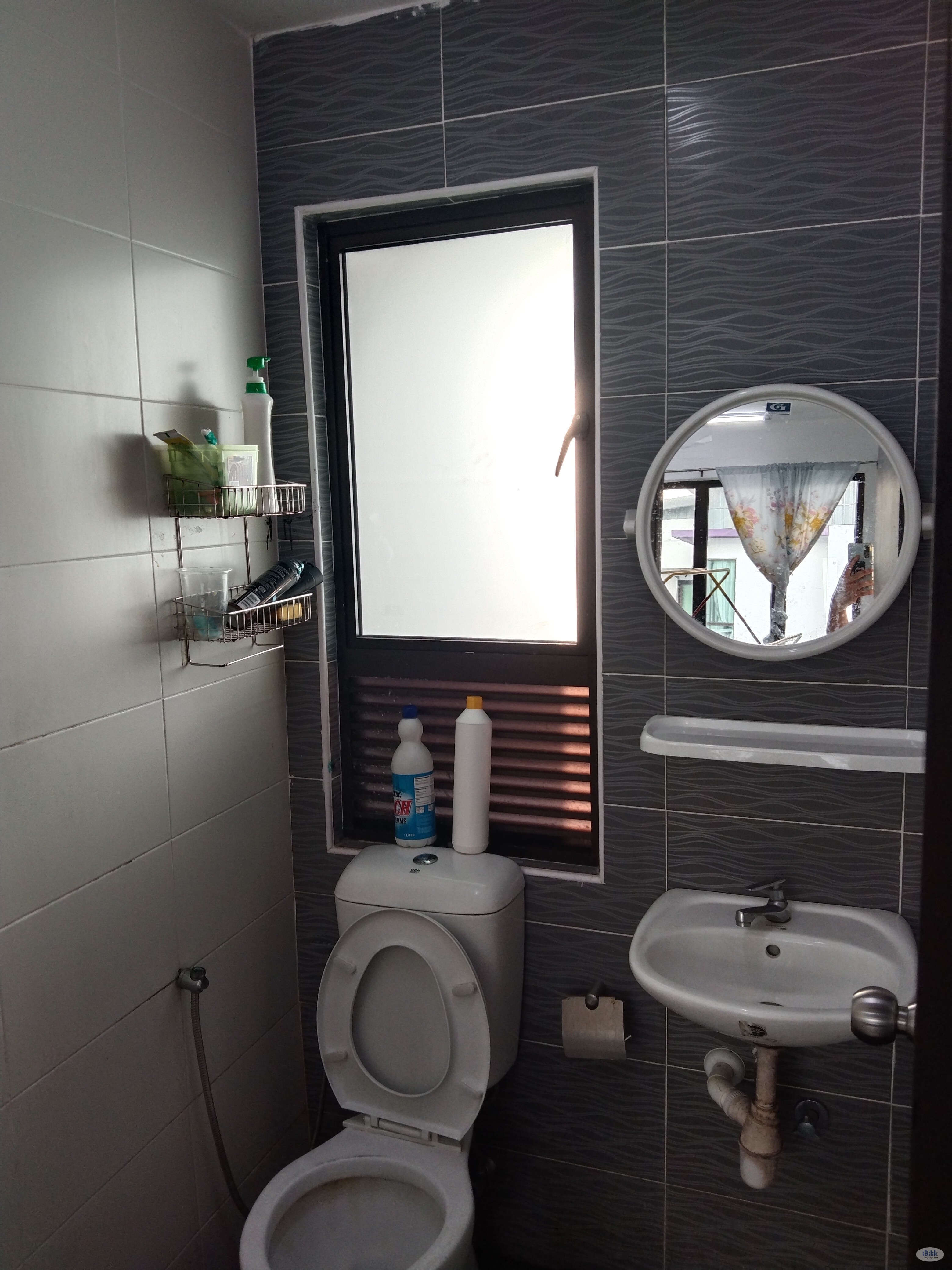 Single Room at The Heights Residence @ Taman Muzaffar Heights, Ayer Keroh - Image 4