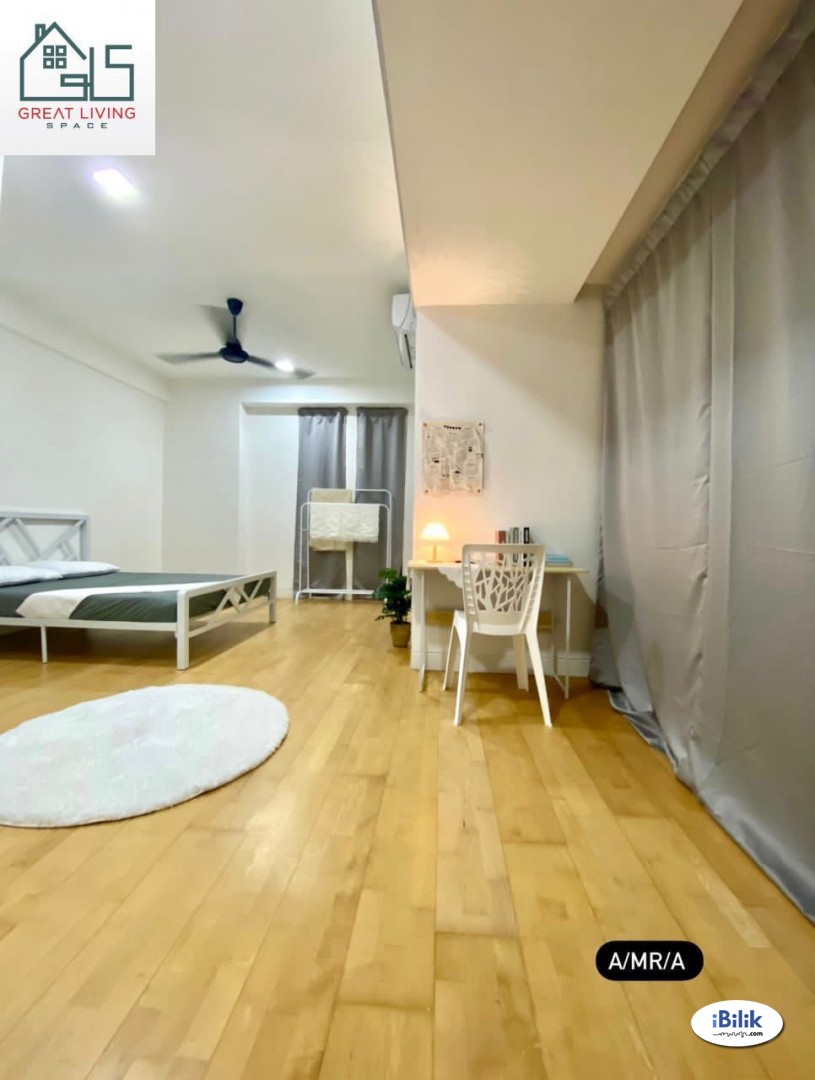 Master Room at Radia Residences, Bukit Jelutong - Image 2