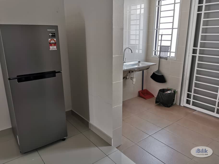 Small Room - Image 2