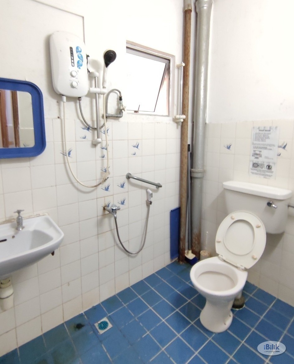 🌈🚄650m walking distance to TTDI MRT 🚆🚇 Strategy location Empty medium room landed house opposite Glomac Damansara, TM On - Image 4