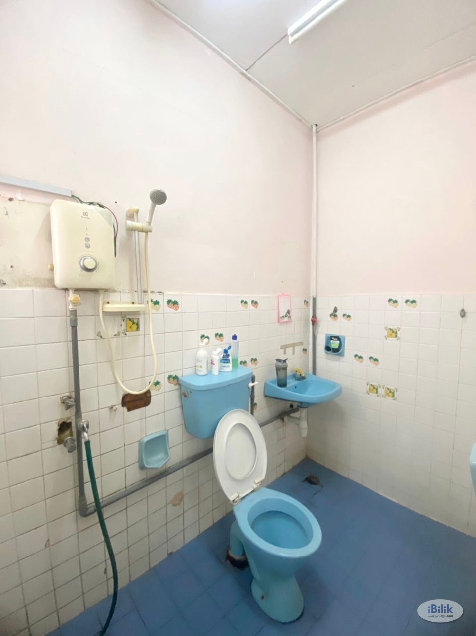 Zero Deposit Medium Room For Rent in Damansara Utama, Walking Distance to Starling Mall, Uptown, Bus Stop - Image 3