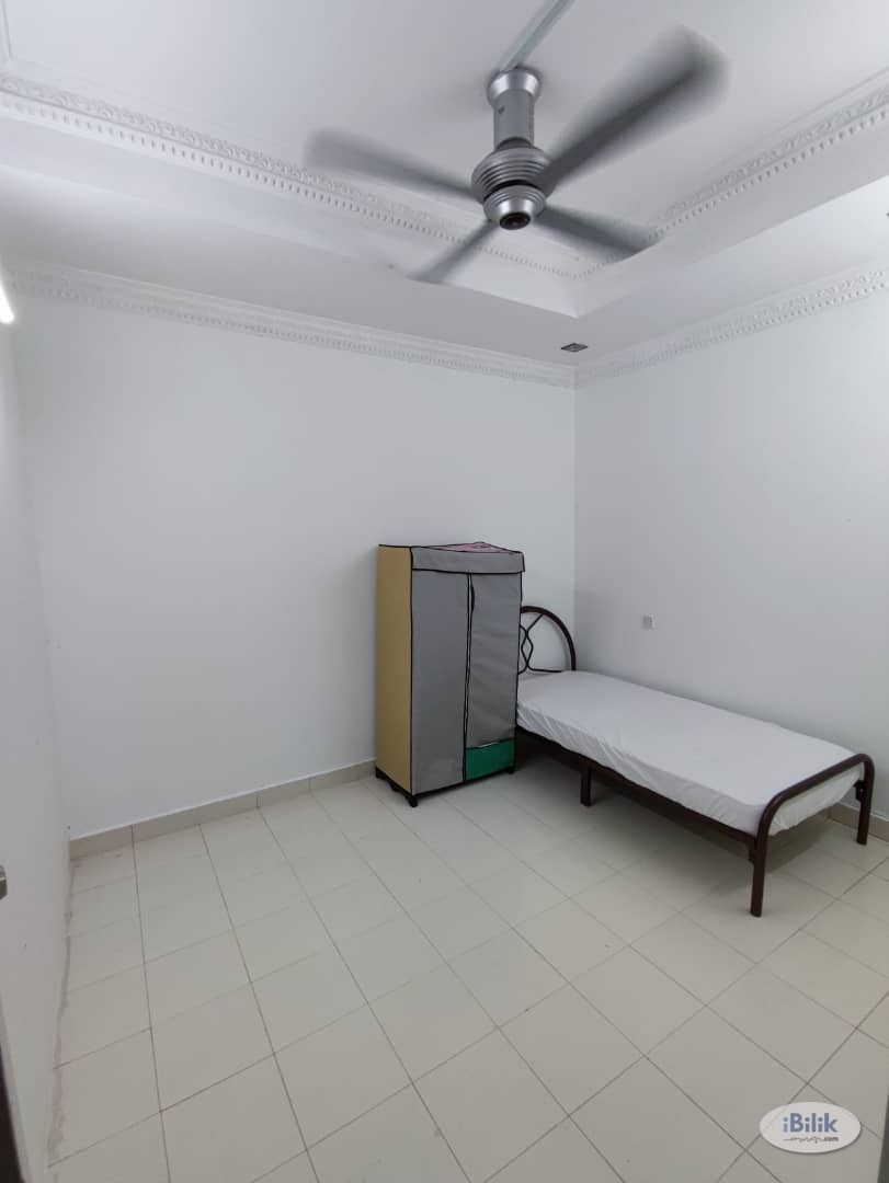 Single Room at Sepah Puteri, Kota Damansara, Petaling Jaya - Image 1
