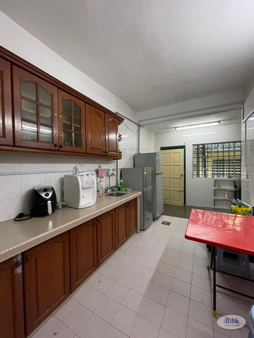 💥💥LAST MASTER ROOM for rent at Bandar Puchong Jaya💥💥 - Image 2