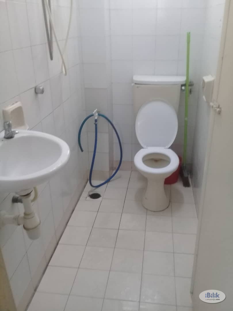 Single Room at Subang Jaya, Selangor - Image 3