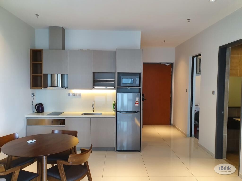Master room with Balcony for rent Shared Link Bathroom at GEO 38 Residence, Genting Permai, Genting Highland area !!! - Image 1