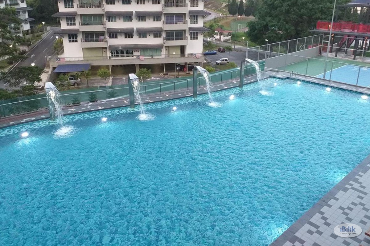 Master room with Balcony for rent Shared Link Bathroom at GEO 38 Residence, Genting Permai, Genting Highland area !!! - Image 3
