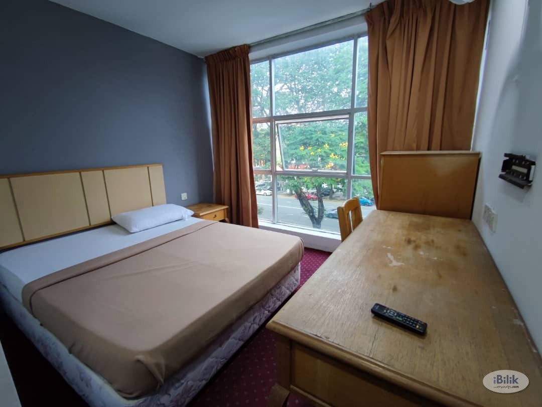 💥💥 ✨✨AIRBNB STAY✨✨ Middle Room At Bandar Puchong Jaya💥💥 - Image 1
