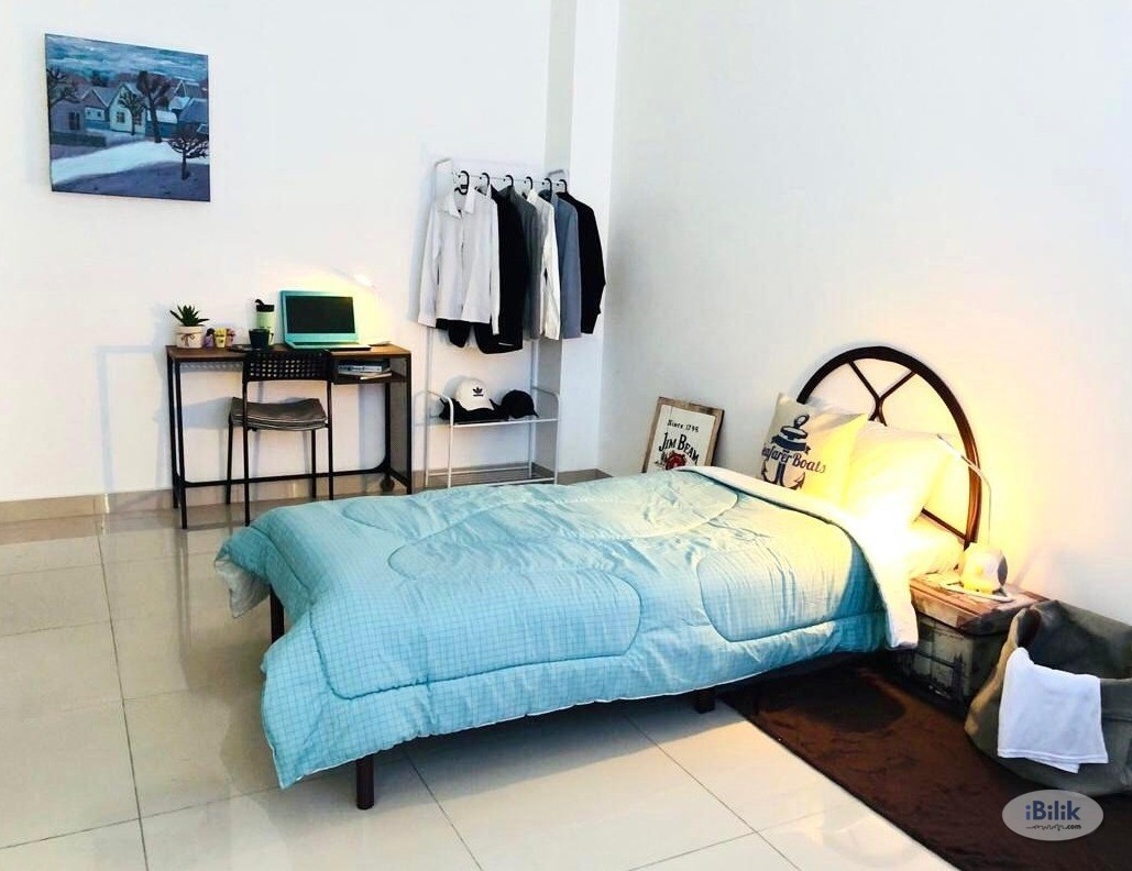 🚄🛑1 min LRT TAMAN PARAMOUNT  Single Room at Taman Paramount - Image 1