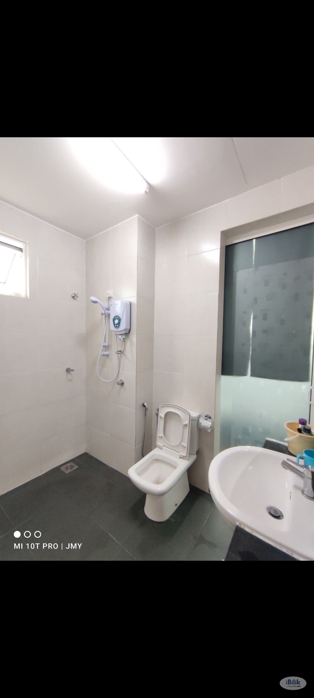 🚄🛑1 min LRT TAMAN PARAMOUNT  Single Room at Taman Paramount - Image 3