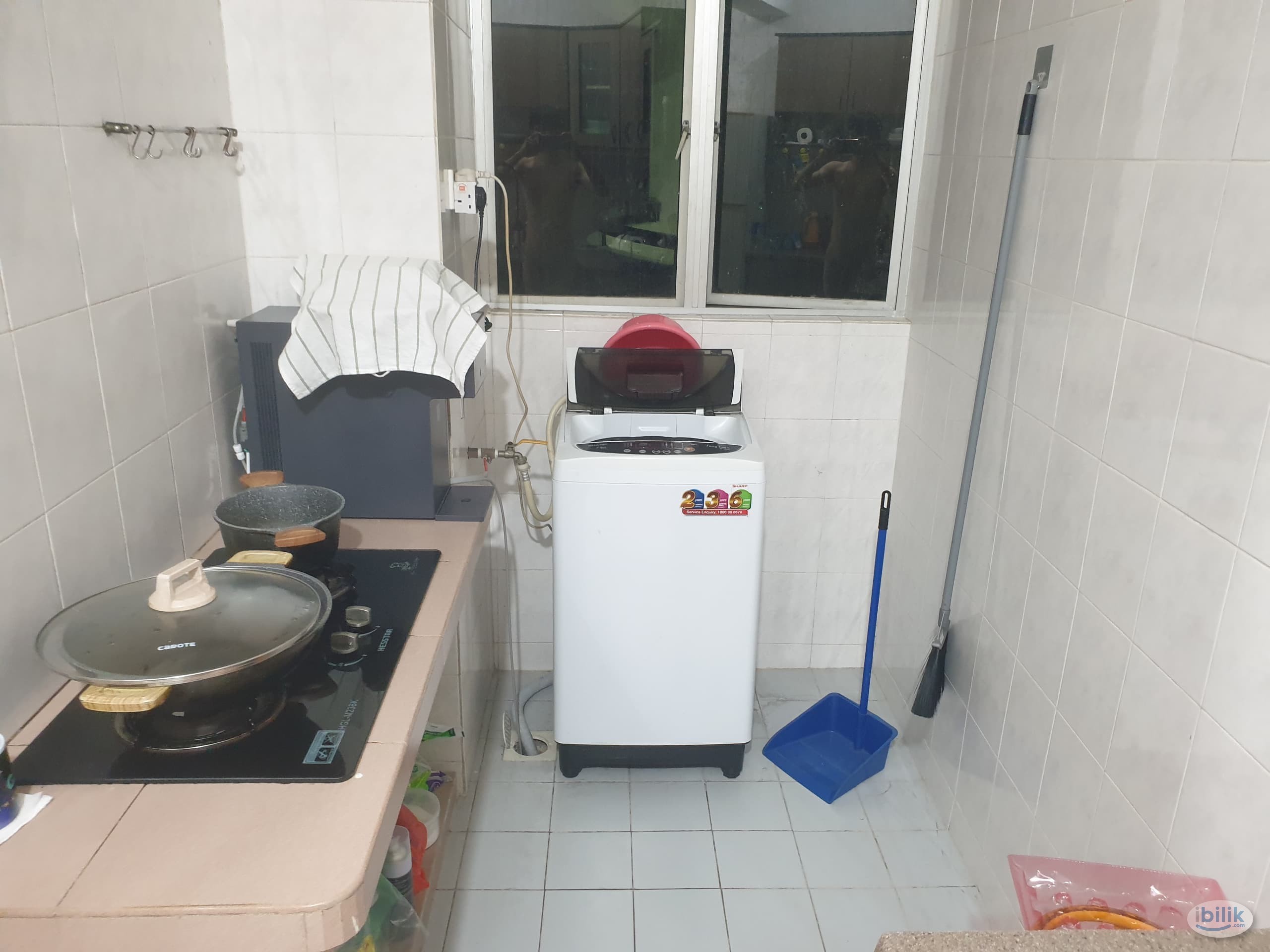 Middle Room at Green Acre Park, Bandar Sungai Long - Image 5