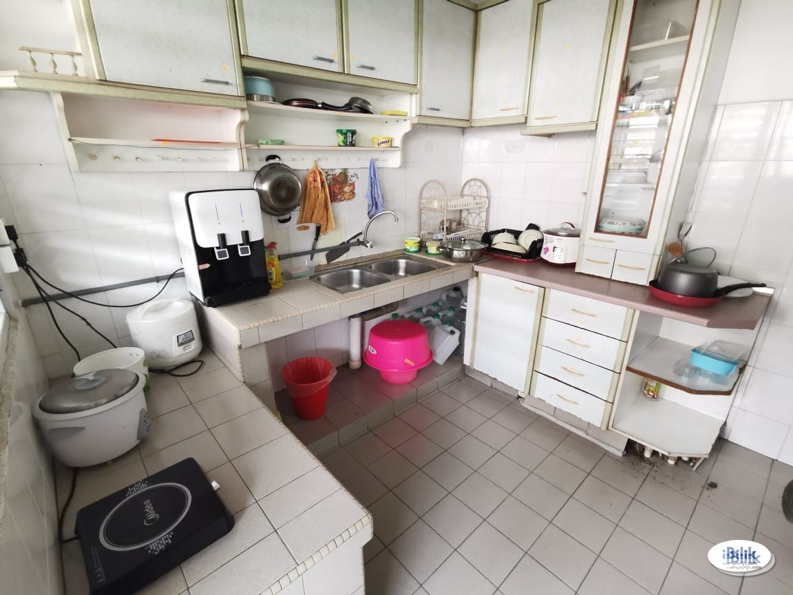 Single Room at Kelana Jaya, Petaling Jaya - Image 2