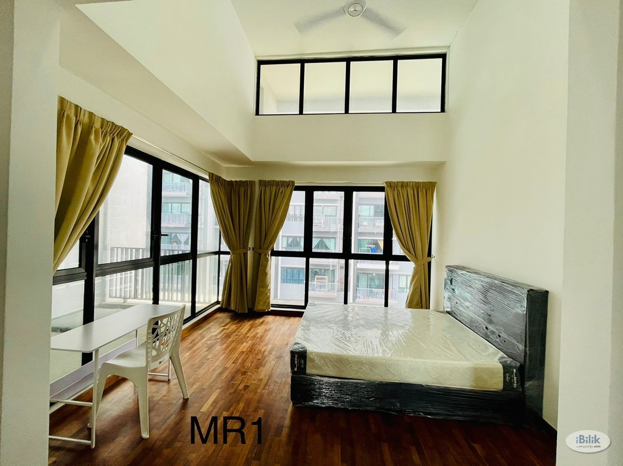 Villa Master Room at I-city Shah Alam, Selangor - Image 5