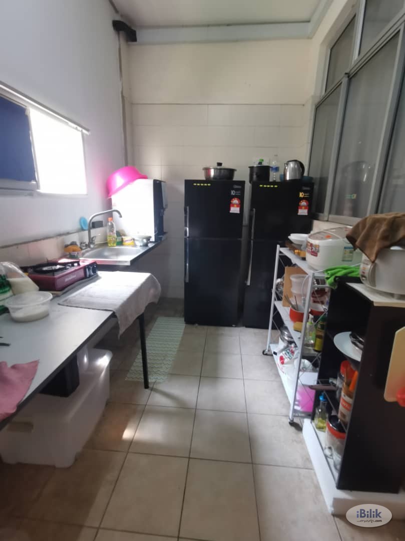 Single Room For Rent At Puchong - Image 4