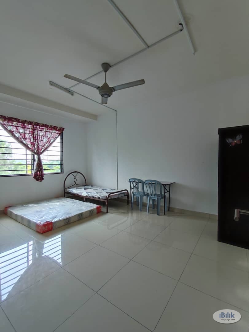 💥💥MASTER & MIDDLE room available near Pavilion Bukit Jalil / Puchong / Sri Petaling / Bandar Kinrana 💥💥 - Image 1