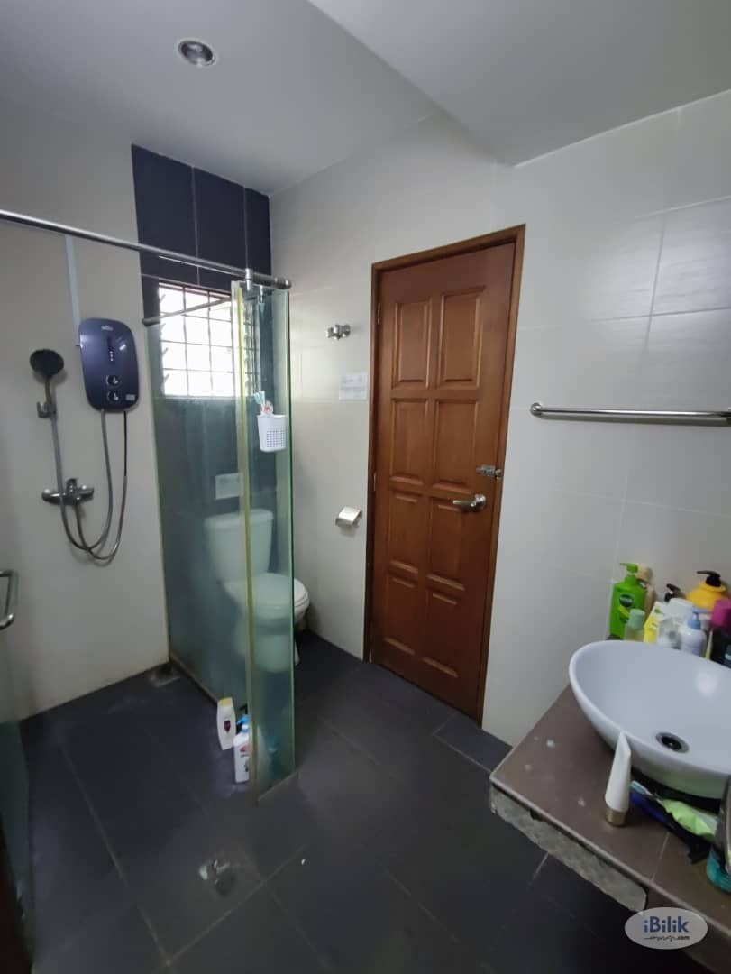 💥💥 MIDDLE room available near Atria Mall / Damansara Uptown / Starling Mall / SS2 / Damansara Jaya / SS22 💥💥 - Image 4