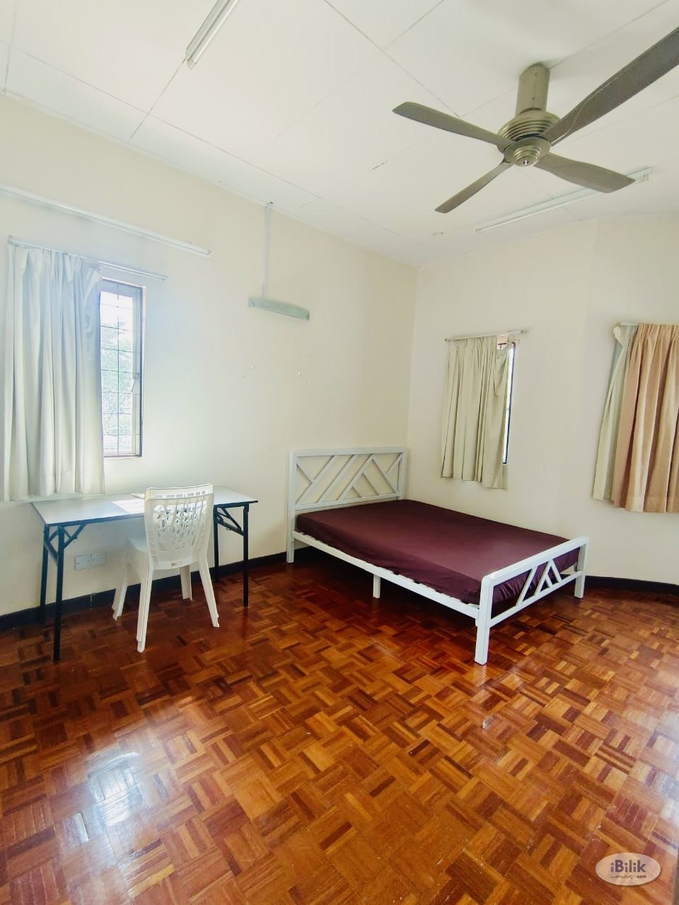 Master Bedroom For Rent At Kota damansara - Image 1