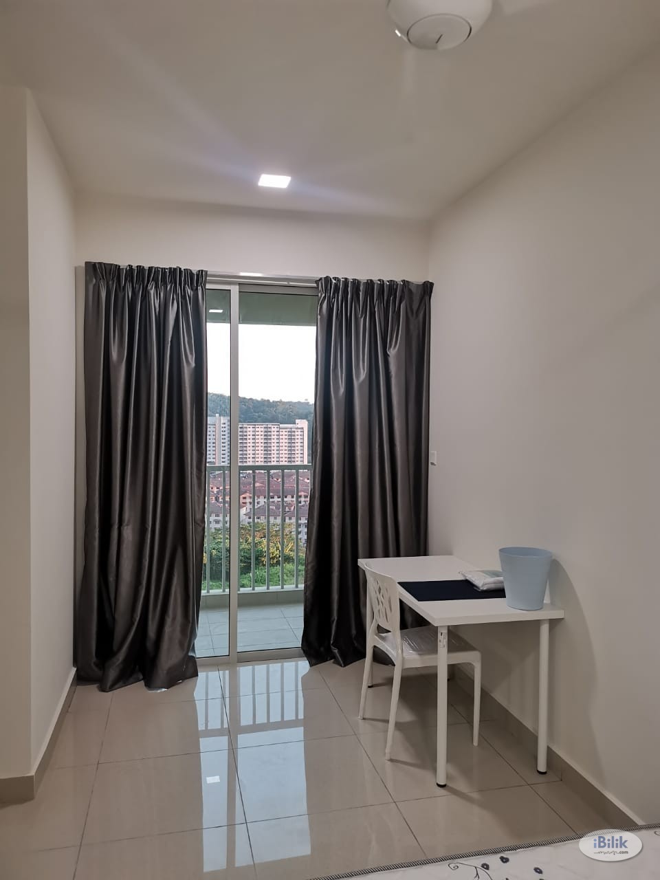 BIG MEDIUM Room fully furnished residensi sausana damansara damai - Image 4