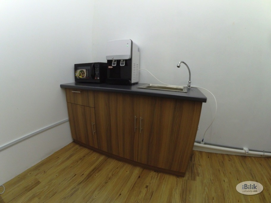🔥🔥Zero Deposit 🔥🔥 Medium room in Puchong jaya (near LRT station) - Image 4