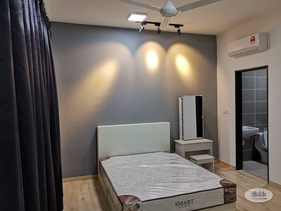 master room attached toilet faing kl view kepong the henge - Image 3
