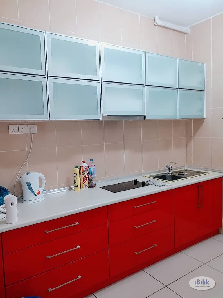 Middle Room at OUG Parklane, Old Klang Road - Image 3