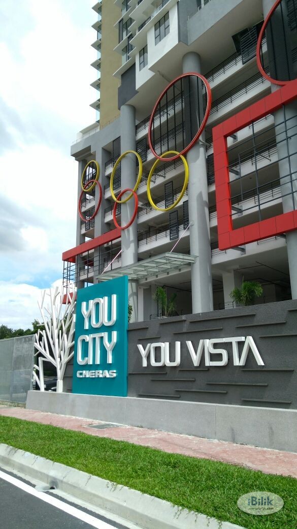 Middle room at You Vista,  (Cheras, MRT Suntex) Bukit Bintang, Pavilion, KL Sentral - Image 2