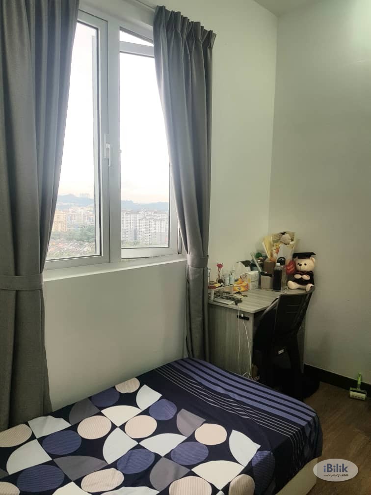 Single Room at Pinnacle, Sri Petaling - Image 2