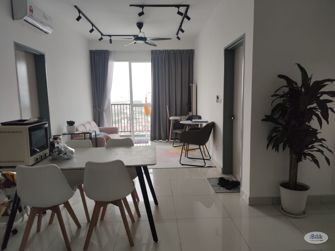 Single Room at Pinnacle, Sri Petaling - Image 4