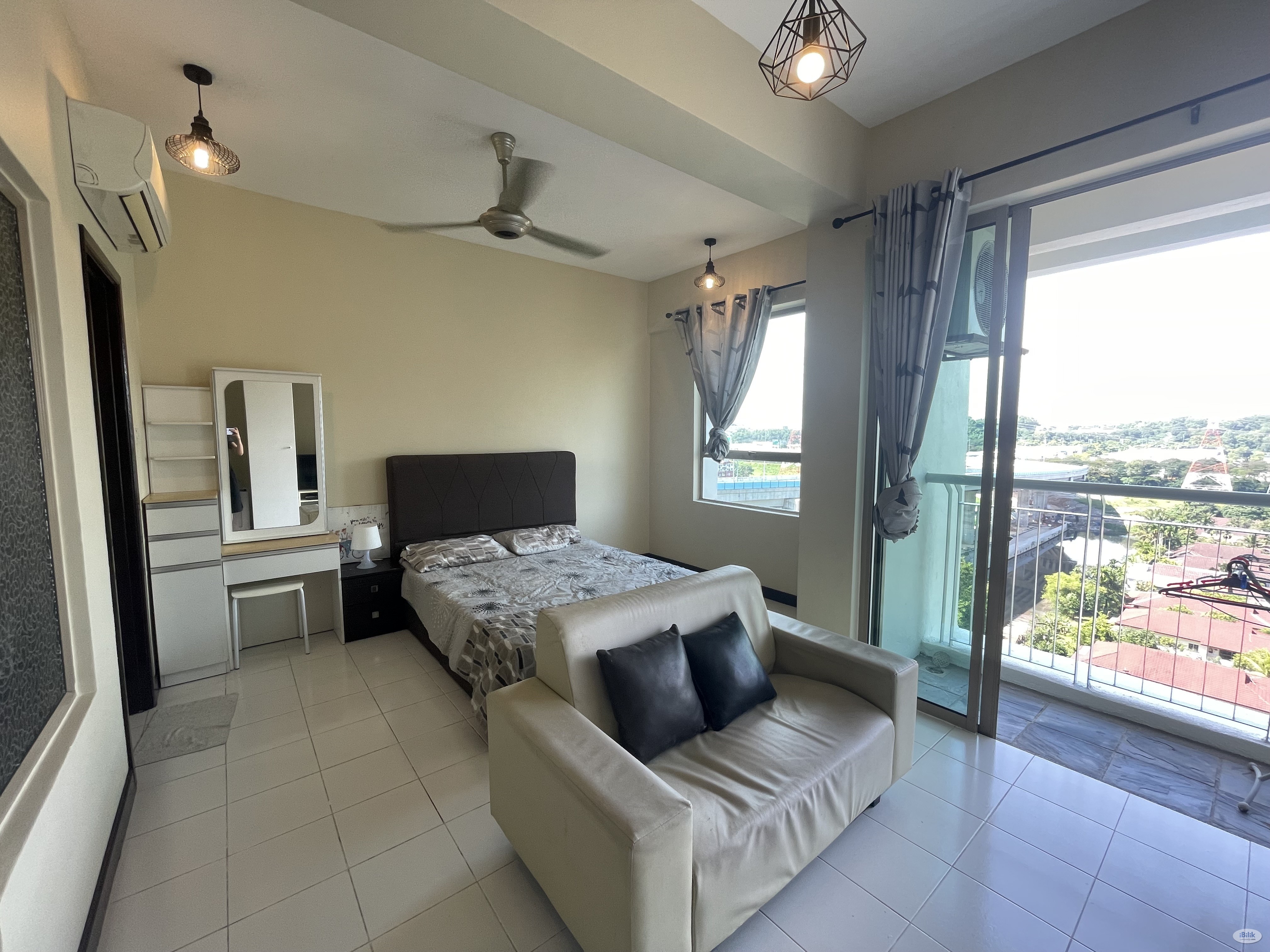 Studio with Balcony at Ritze Perdana 1, Damansara Perdana - Image 1