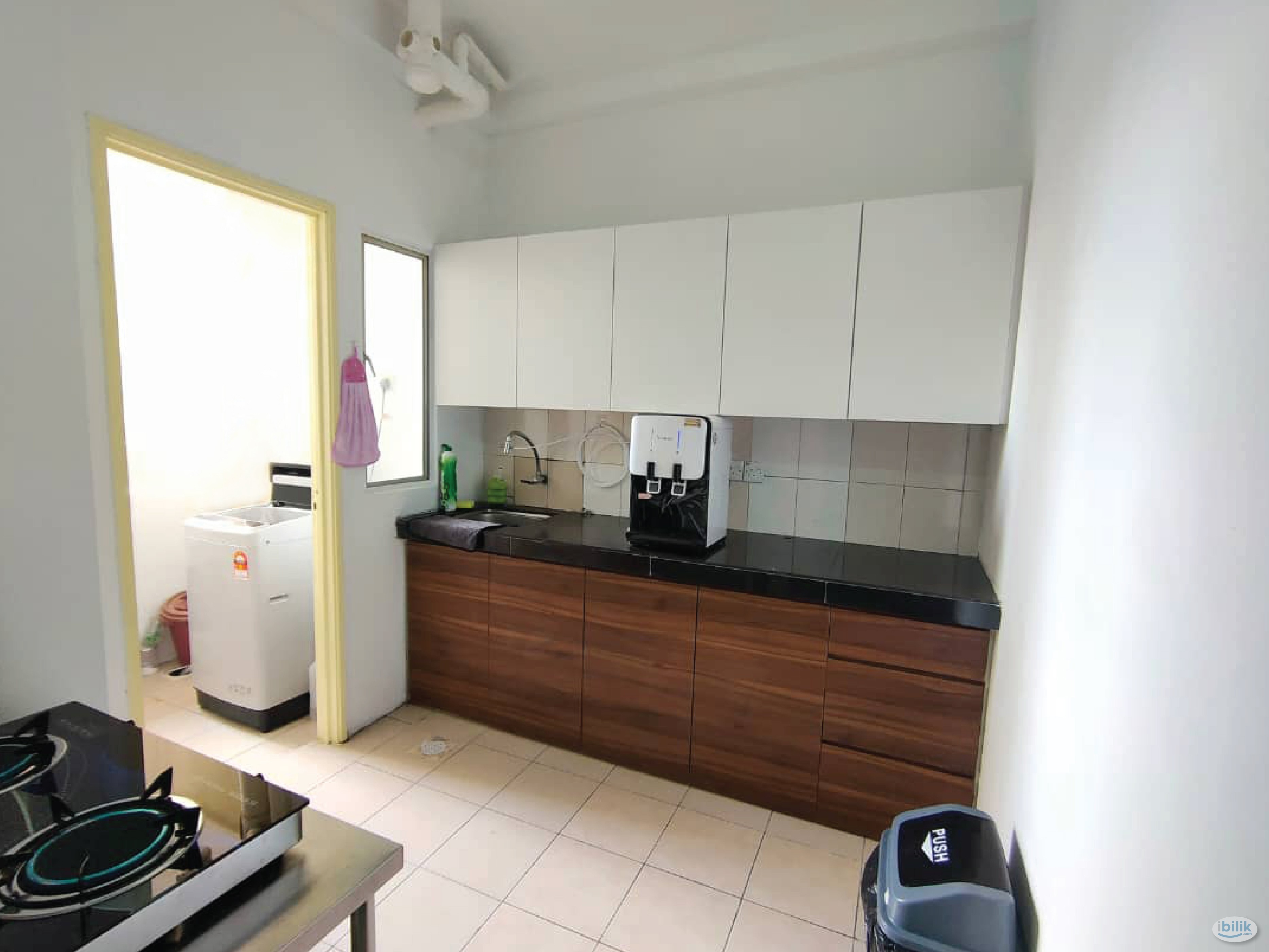 【New Renovated】Casa Subang Aircond Room USJ1 - Image 4