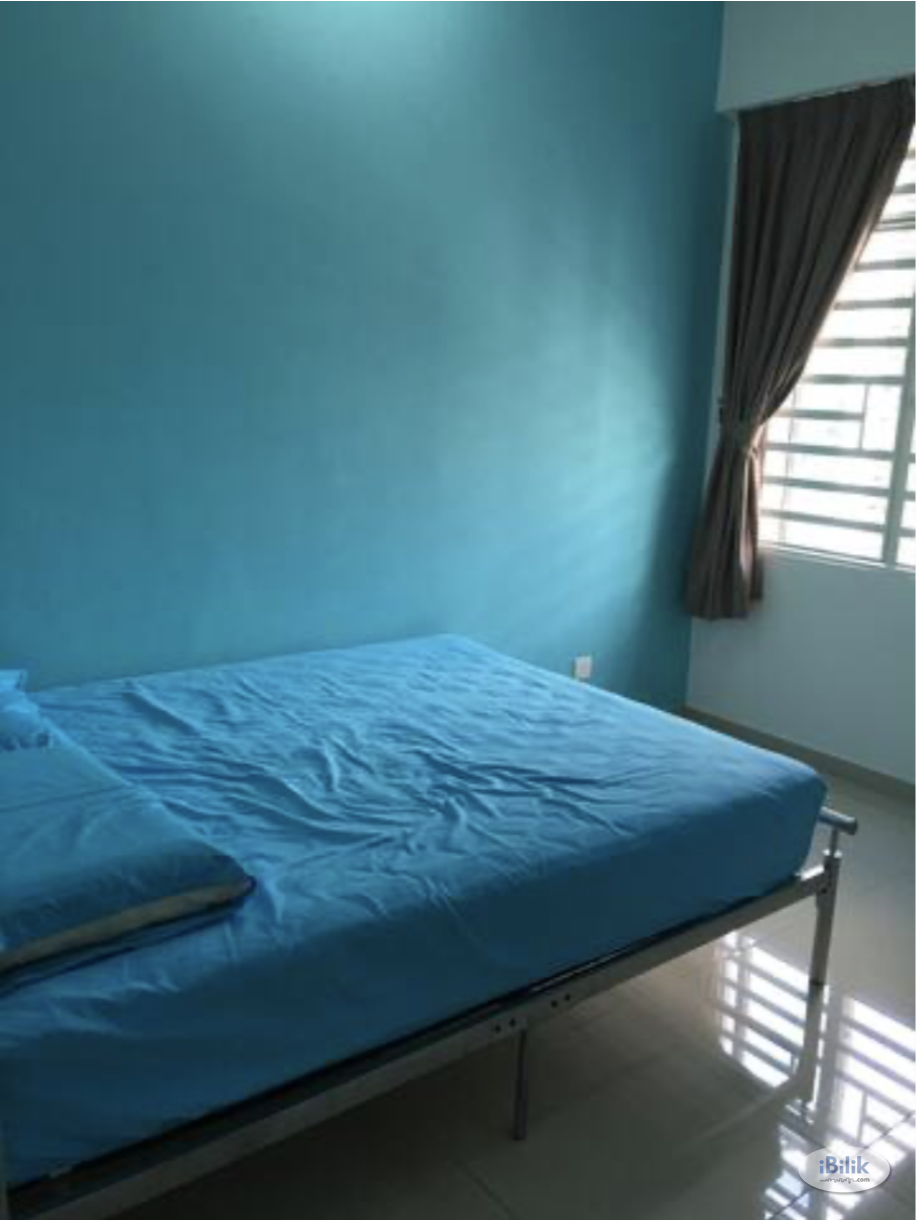 Middle Room furnished with Free 500mbps Wifi included in rental - Image 3