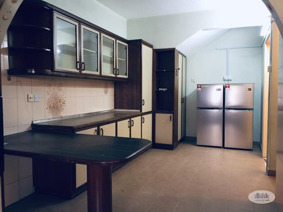 One Month Deposit! Single Room in Damansara Jaya, PJ Near ATRIA Shopping Mall - Image 2