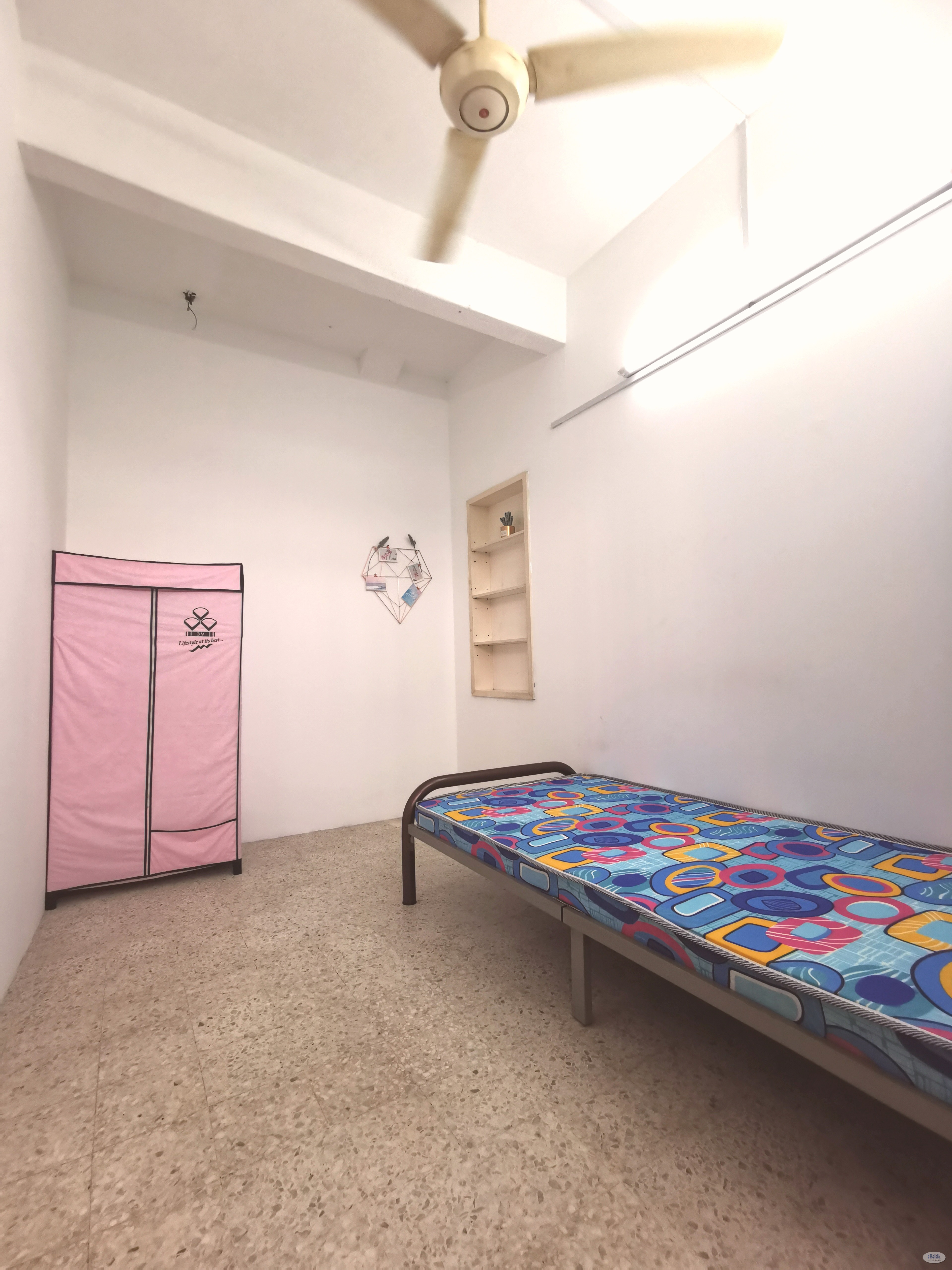 Single Room Rent in Damansara Jaya with Affordable Monthly Rental - Image 1