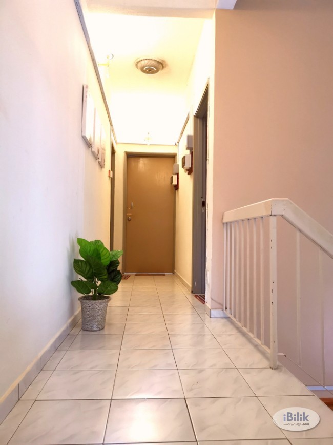 Zero Deposit! Middle Room Rent in Bukit Mayang Near to Kelana Jaya LRT Station - Image 2