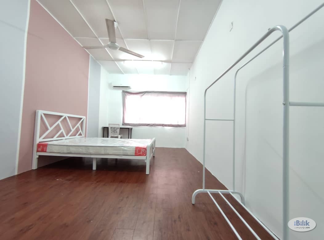 FREE Deposit! Comfy Master Room in SS2, Petaling Jaya Near 3 Damansara Mall - Image 1