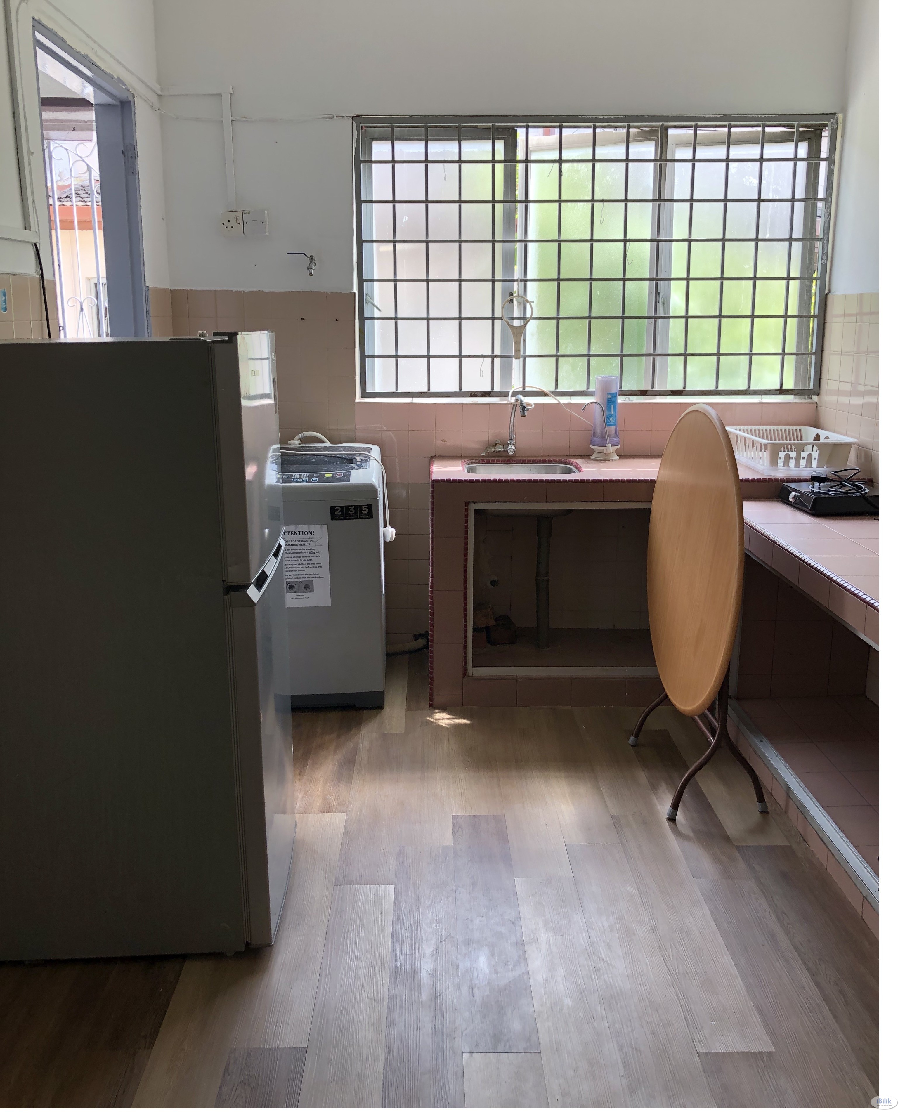 Master Bedroom At SS2 Petaling Jaya For Female Only - Image 2