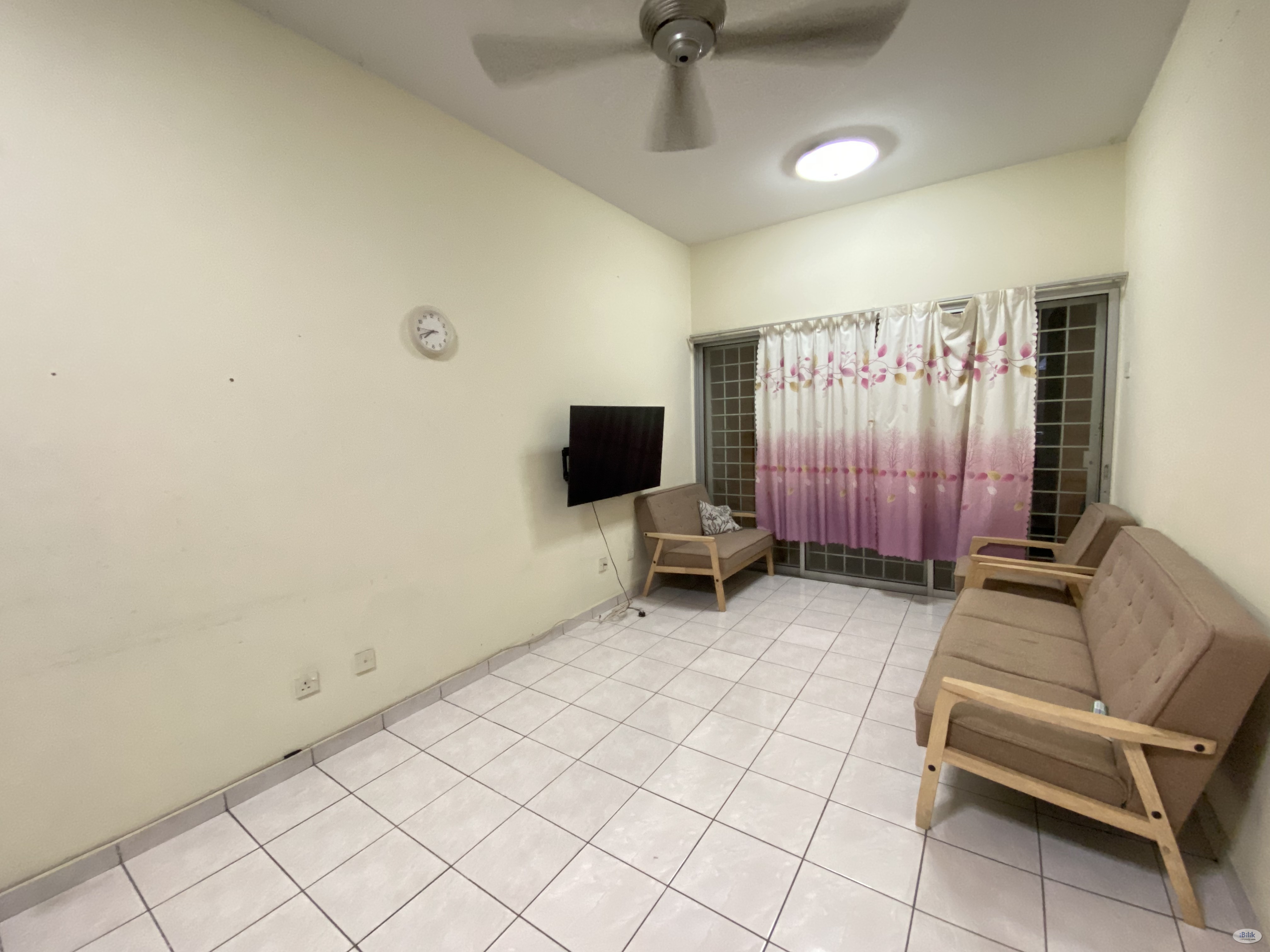 Sri Camellia Apartment Middle room for rent - Image 4
