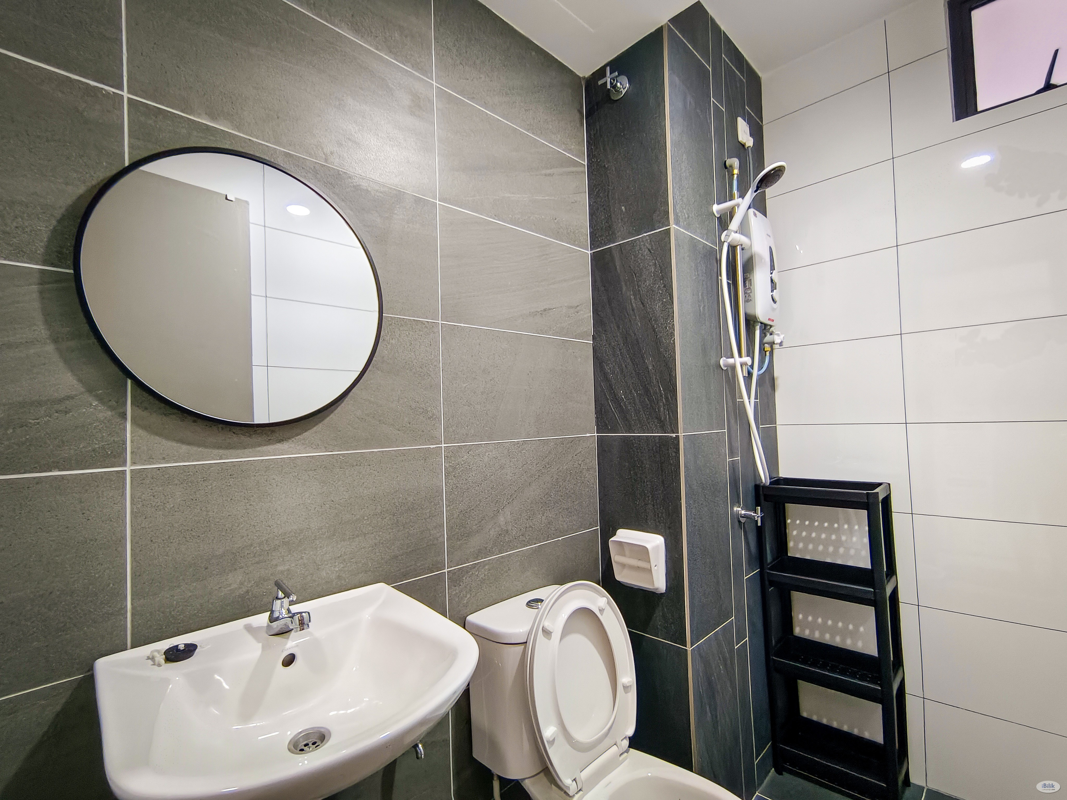 SINGLE ROOM FOR RENT AT TRADERS GARDEN BALAKONG - Image 3