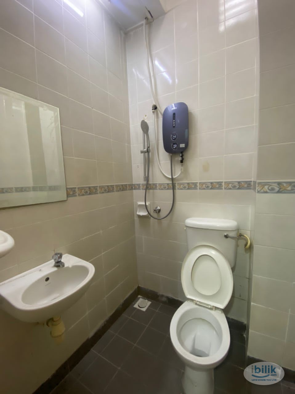 🏡Room For Rent At Subang Jaya🏡Nearby Food Street SS15🍣🍜🍛🍝🧆 - Image 2