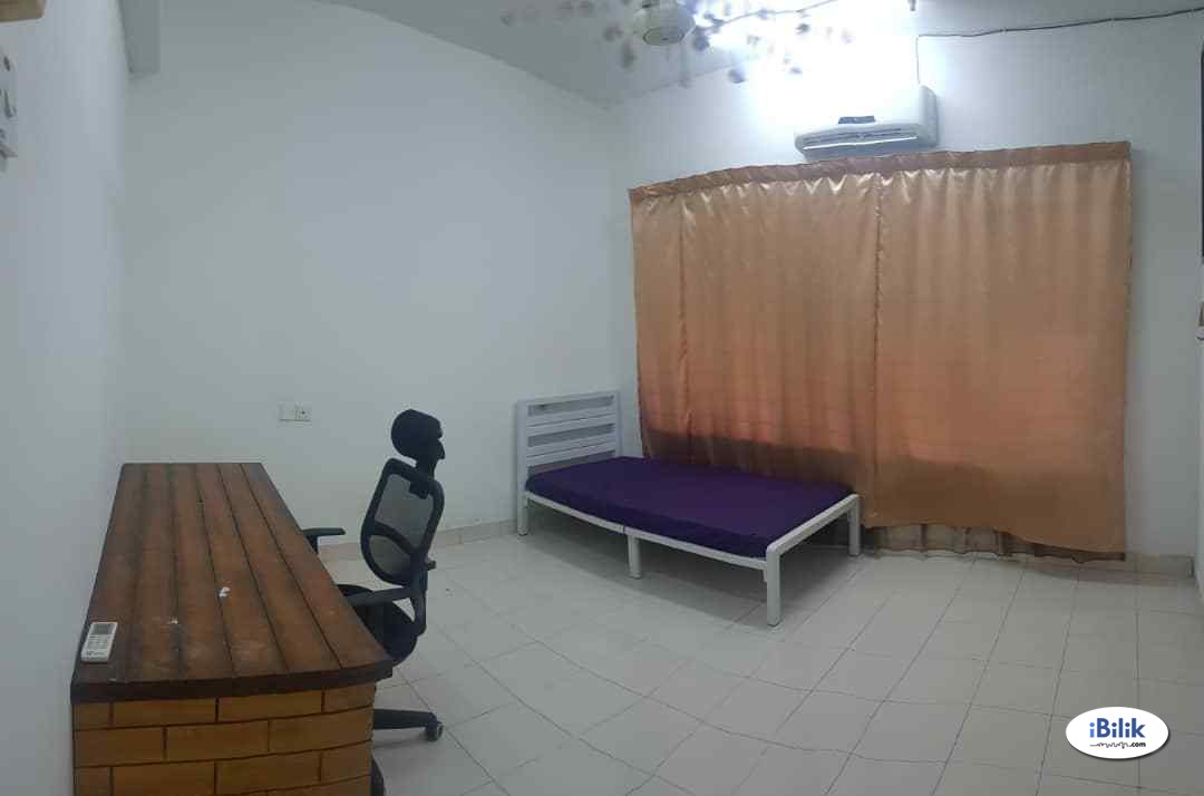 Middle Room at Sepah Puteri, Kota Damansara - Image 1