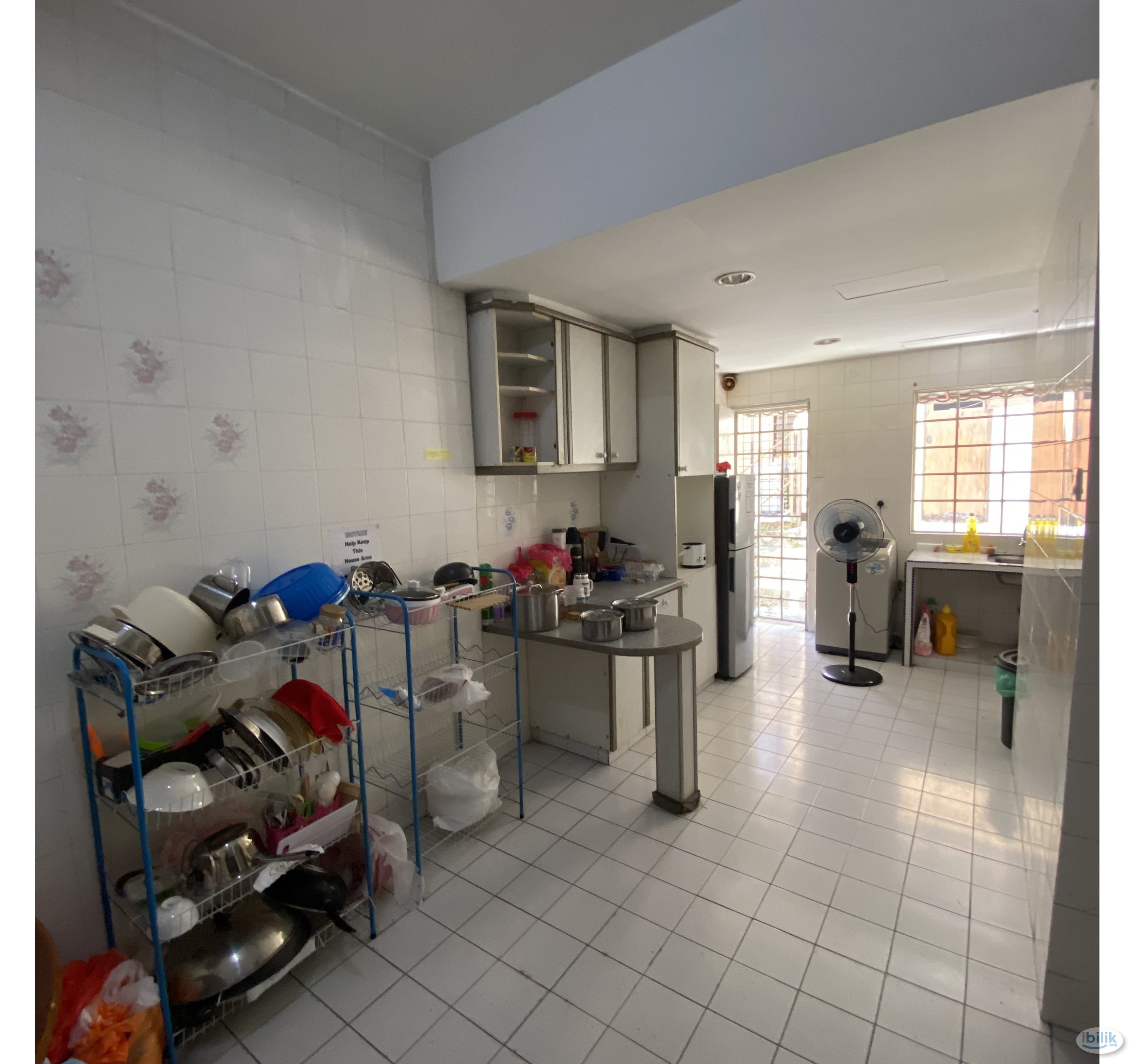 Middle Room at SS15, Subang Jaya - Image 2
