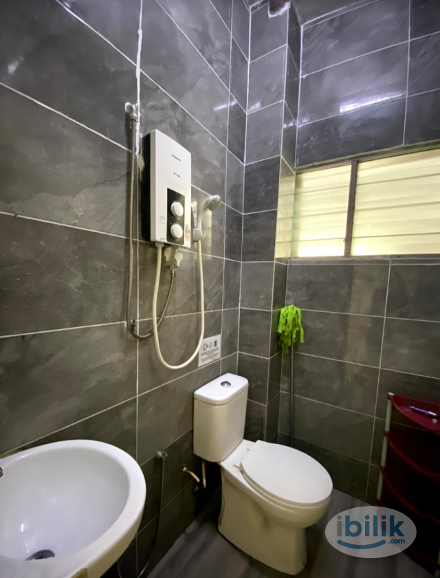 Single Room at Seri Utama, Kota Damansara - Image 2