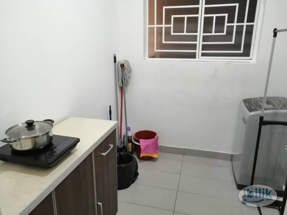 NEAR LRT, Middle Room with Balcony at Casa Green, Bukit Jalil - Image 5
