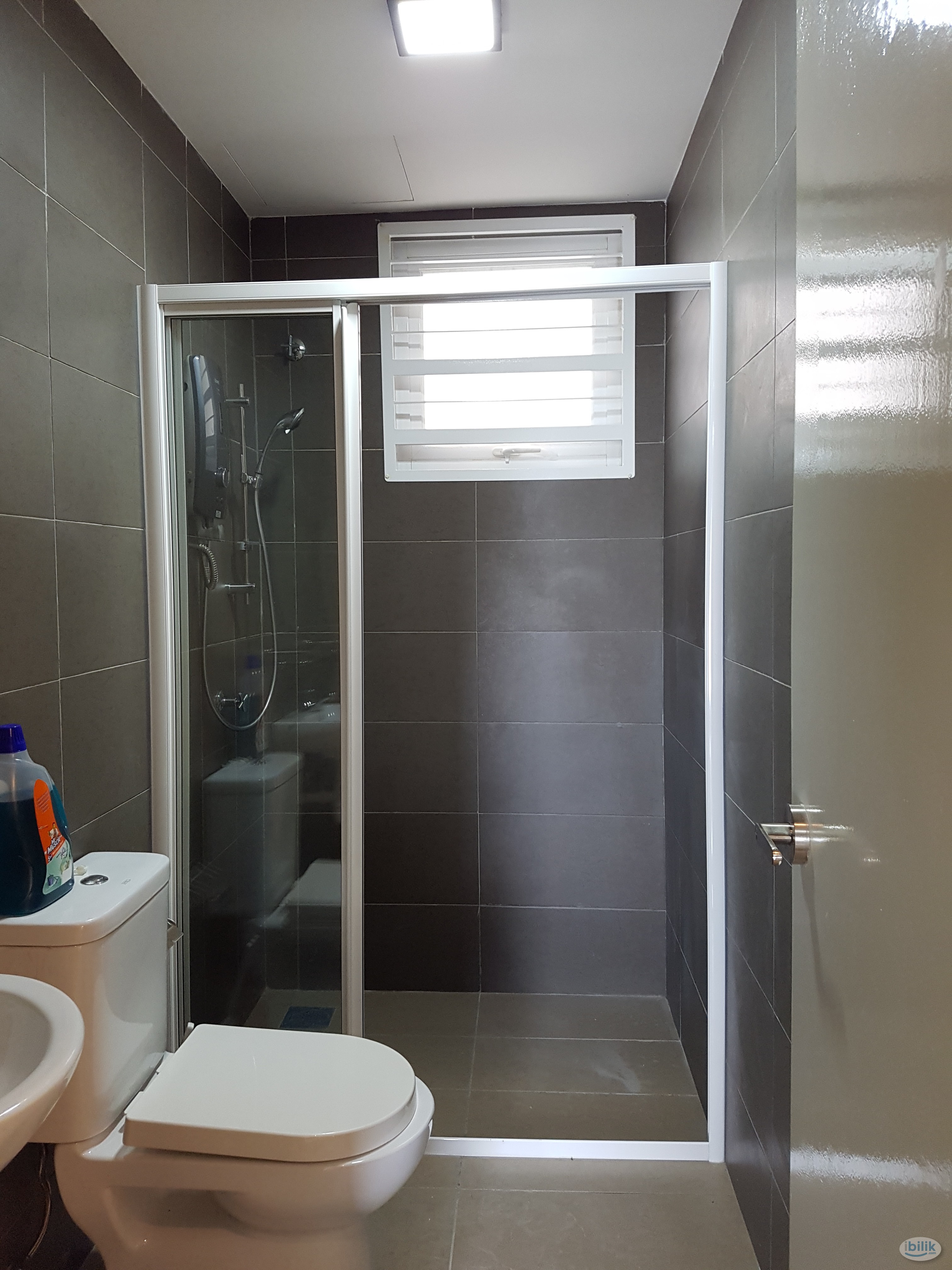 Middle Room at Mutiara Ville, Cyberjaya - Image 5