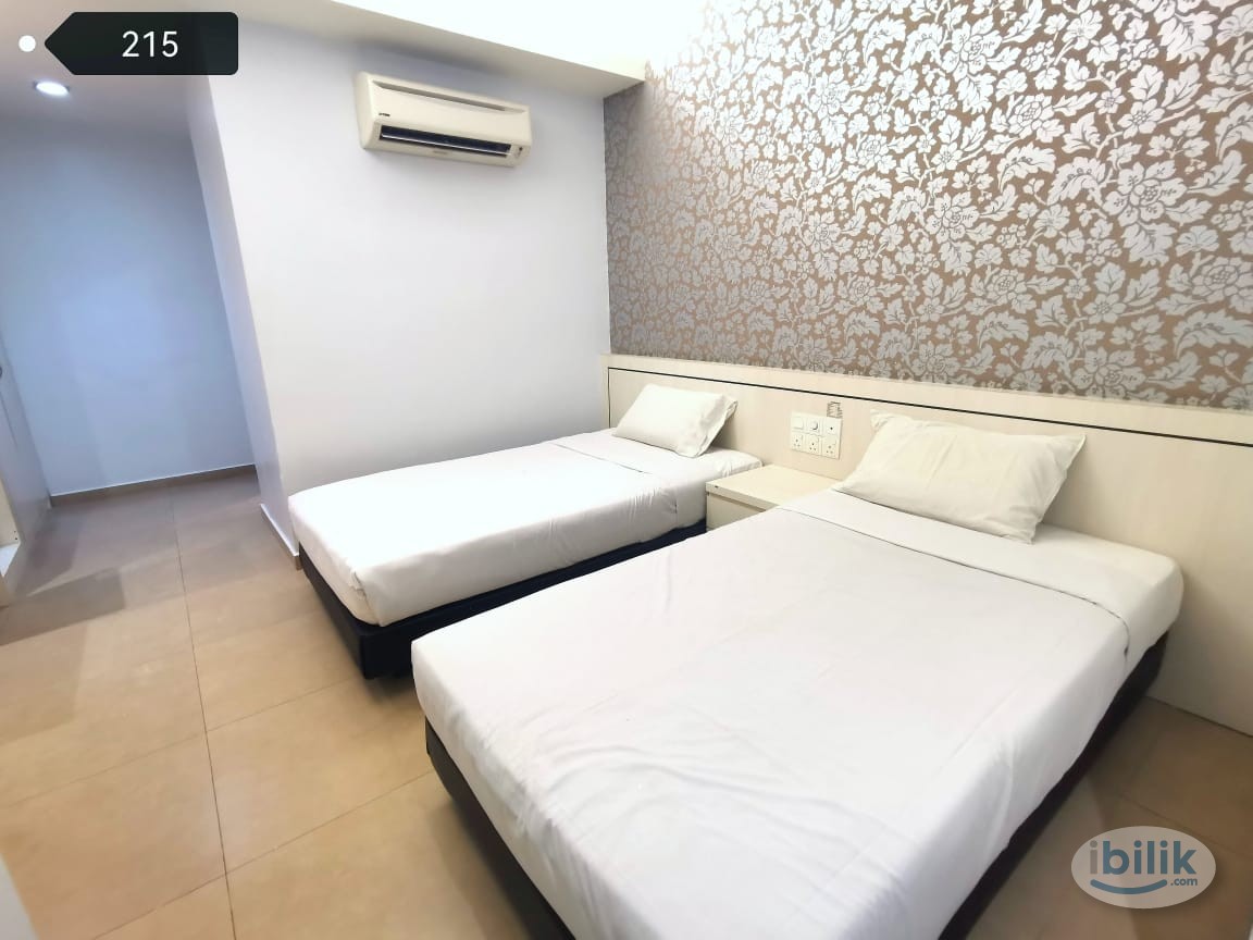 0% DEPOSIT - SPACIOUS ROOM WITH PRIVATE BATHROOM - NEWLY RENOVATED LUXURY HOTEL STYLE ROOM - Cheras / Chow Kit / Brickfi - Image 1