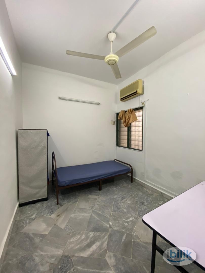 ZERO DEPOSIT - Middle Room for Rent at Taman Wawasan Puchong Jalan 3/6 - PETALING JAYA - KOTA DAMANSARA - SUBANG JAYA - Image 1