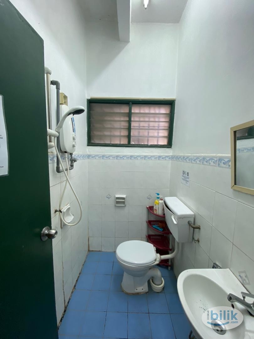 ZERO DEPOSIT - Middle Room for Rent at Jalan Wawasan 3/6 - PUCHONG - PETALING JAYA - KOTA DAMANSARA - SUBANG - Image 5