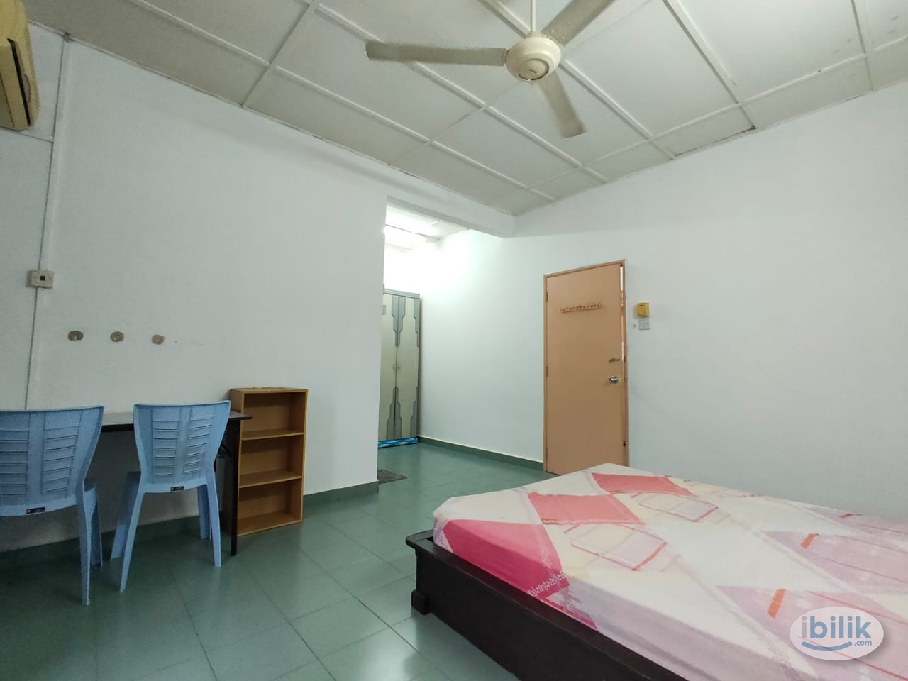NO DEPOSIT - Master room for rent at Puchong Wawasan 3/10 - UTILITIES INCLUDED - Petaling Jaya - SS2 - SS4 - Subang Jaya - Image 2