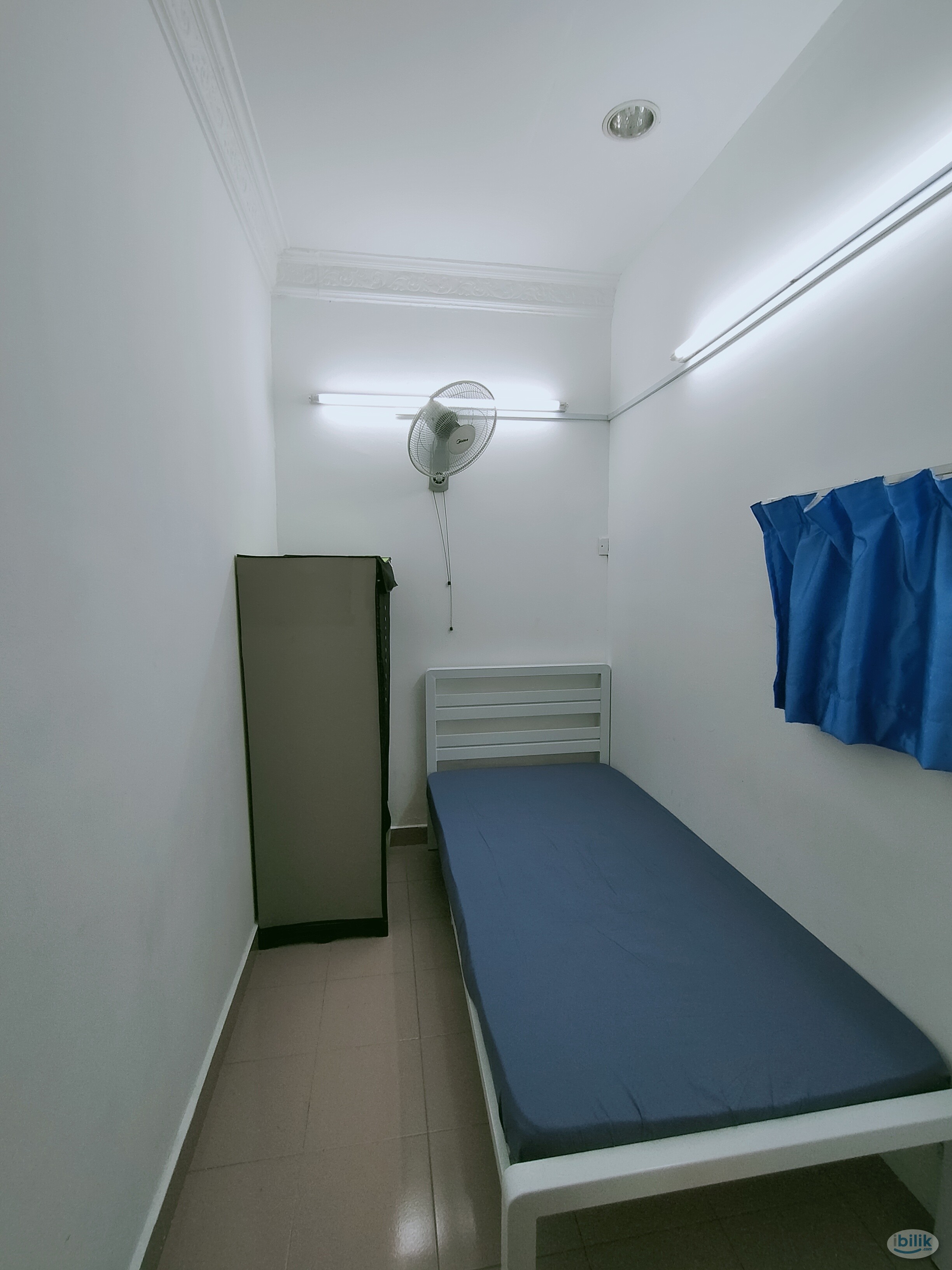 NO DEPOSIT - RARE UNIT AT PUCHONG TAMAN WAWASAN 1/1 - FULLY FURNISHED AFFORABLE ROOM - Image 1