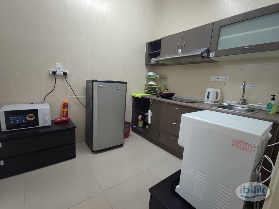 Middle Room at Cyberjaya, Selangor - Image 2