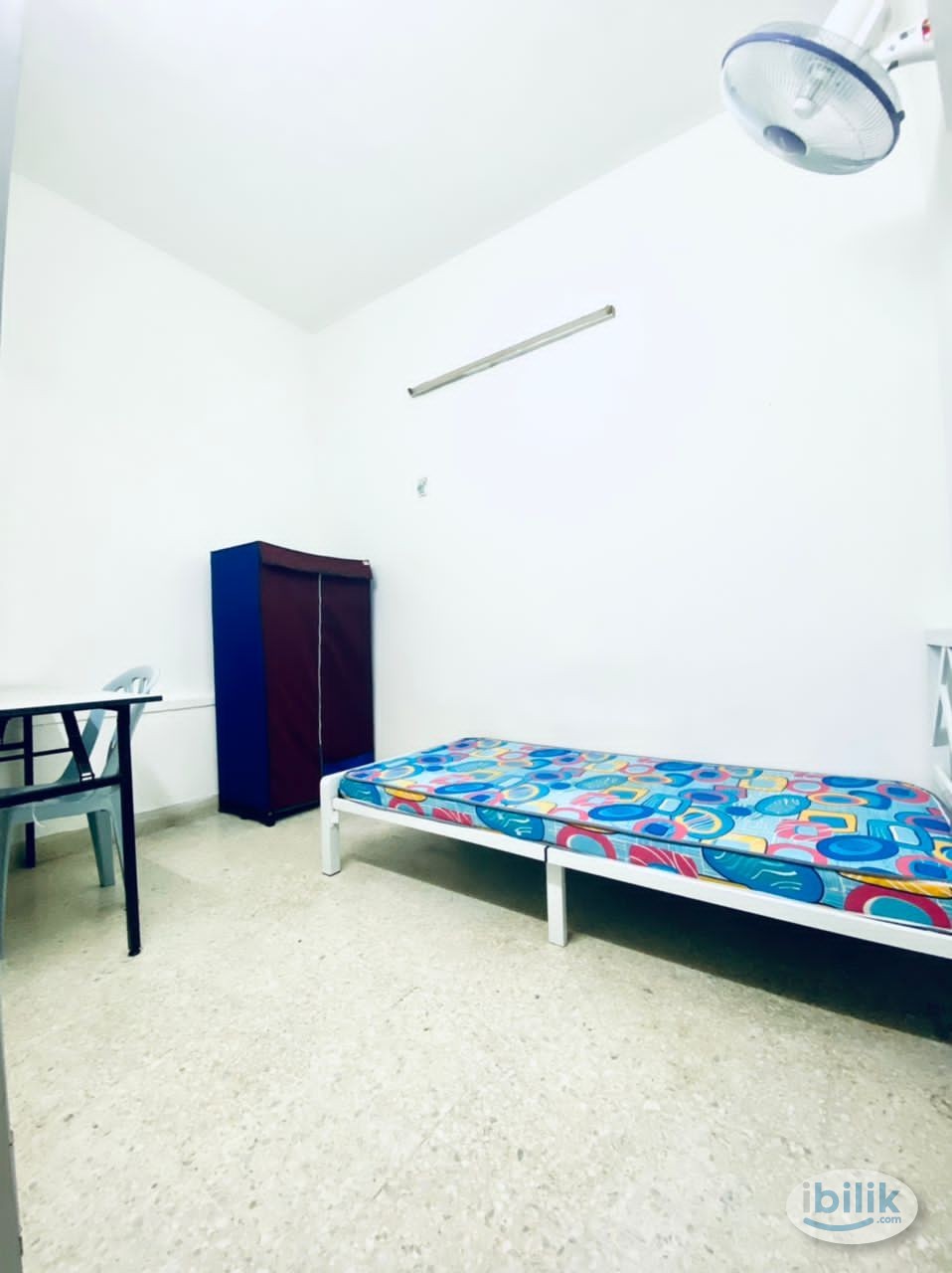 🔥✨SINGLE ROOM AT SS2 AREA🚩🚩  Near to Chow Yang , Atria Mall , LRT Taman Bahagia , 3 Damansara, SS2 Square - Image 1